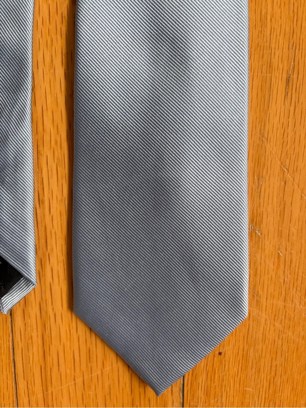 Jos. A. Bank Traveley Men's light blue Solid Tie - Modern Formal Accessory